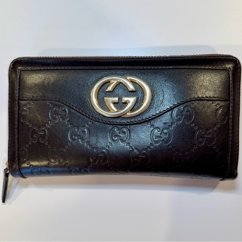 Gucci Sukey Zip Around Wallet In Dark Brown Leather W Goldtone GG Logo